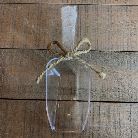 Rustic looking buffet scoops - Picture 3 of 3